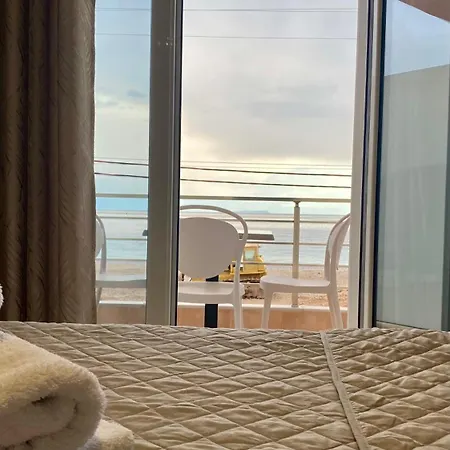 Ξενοδοχείο Vangjelis *