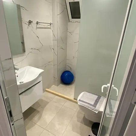 Ξενοδοχείο Vangjelis *