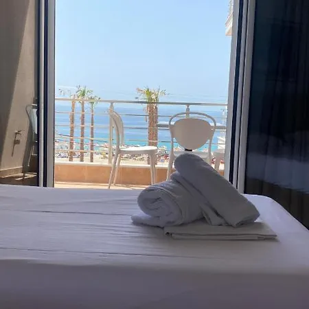 Hotell Vangjelis Himare