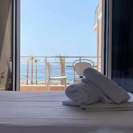 Hotell Vangjelis Himare