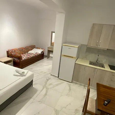 Hotel Vangjelis
