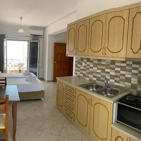 Hotell Vangjelis Himare