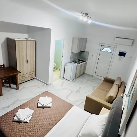 Hotel Vangjelis Himare