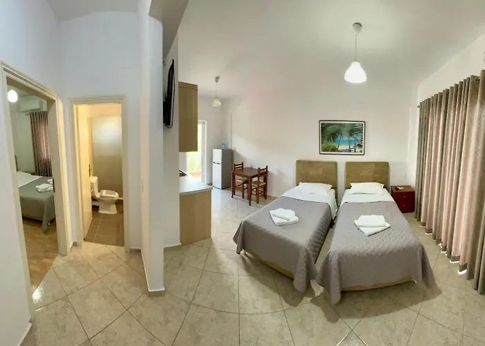Otel Vangjelis *